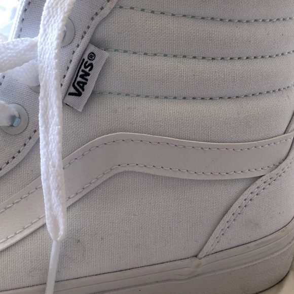 Sold❗️Vans Women’s Size 8 High Tops White - Picture 4 of 12